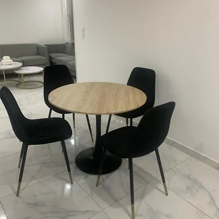 아파트 Flat Saint-Martin-de-Valgalgues